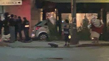 SSC detiene a dos personas responsables de ocasionar daños a un restaurante y lesionar a dos personas tras incidente vial