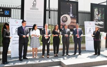 Exhiben exposición fotográfica sobre el IECM