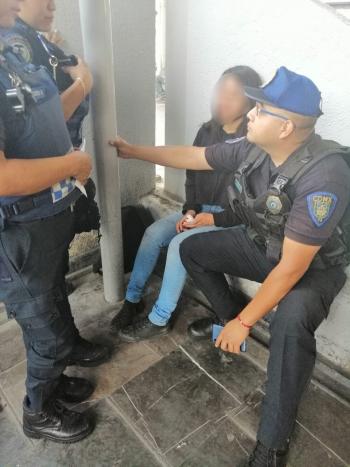 Policías de la PA de la SSC brindaron auxilio a una joven que pretendía quitarse la vida en las instalaciones del Metro