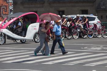 Se prevé ambiente caluroso y lluvias ligeras por la tarde