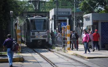 Anuncia Gobierno de la CDMX obras de rehabilitación para vías del Tren Ligero