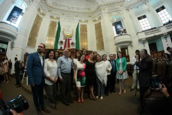 En sesión solemne el Congreso CDMX entrega la Medalla al Mérito Turístico 2019
