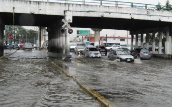 Carencia de agua y presencia de desastres son efectos del cambio climático
