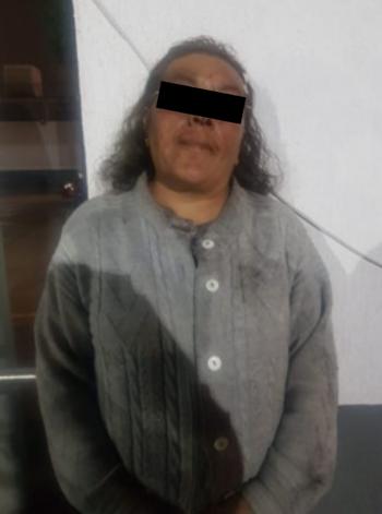 Una Mujer fue arrestada por Policías de la SSC por presunto robo de productos en un negocio