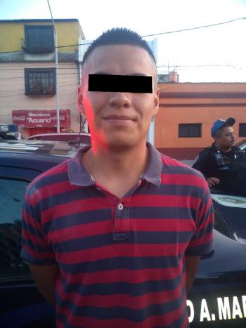 Policías de la PA de la SSC detienen a un implicado con presunto Robo a una Estética en la GAM