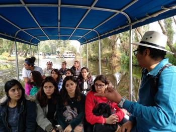 Ofrece Xochimilco recorridos a Universitarios