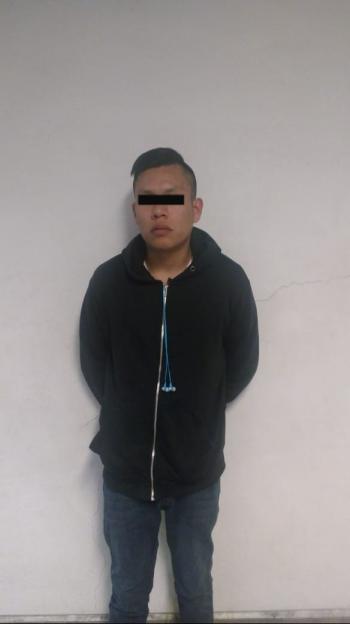 Policías Auxiliares de la SSC detuvieron a hombre acusado de robo en la estación Zapata del Metro