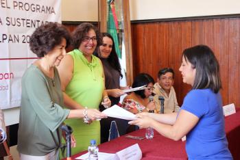 Tlalpan entrega apoyos del programa Cultivando Economía Sustentable y Solidaria