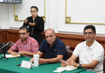 Se reúnen con familias de mineros desalojados de predios expropiados en Santa Fe