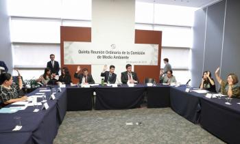 Impulsarán políticas para eliminar paulatinamente uso de plástico