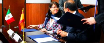 El Conacyt y la Universidad de Sevilla firman acuerdo de cooperación para becas de posgrado