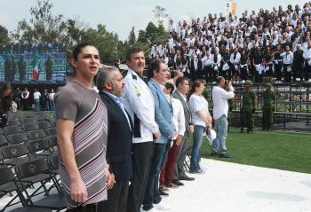 Abandera Ana Gabriela Guevara a delegaciones mexicanas rumbo a los Juegos Macabeos