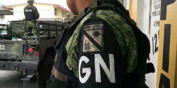 Presidente de México dice que han podido cometerse excesos en detenciones de migrantes