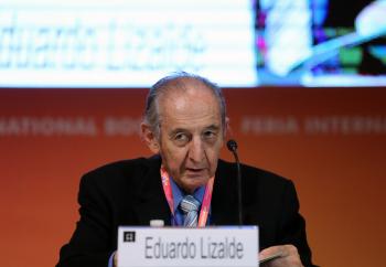 La poesía de Lizalde cautiva por su musicalidad