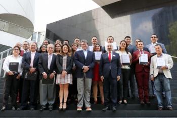 Egresa primera generación del Diplomado de Comunicación Parlamentaria