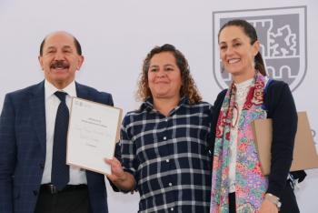 Beneficia Gobierno de la CDMX a más de mil familias con entrega de créditos para el mejoramiento de vivienda