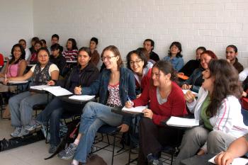 Siete de cada 10 Alumnos de la UNAM son los primeros en su Familia en acceder a la Educación Superior