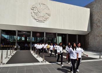 Ocho décadas de vida del INAH, bajo el escrutinio de su propia comunidad
