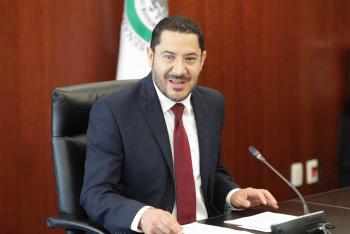Impulsa Martí Batres reducción del financiamiento público a partidos políticos locales