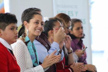Jefa de Gobierno rinde cuentas de los Programas Mejor Escuela y Útiles y Uniformes Escolares