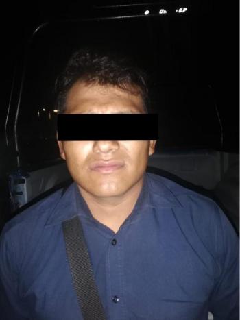Policías de la SSC aseguran en tres hechos a tres Hombres por posesión de presunta Droga