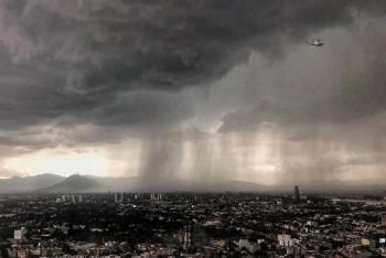 Actualiza SGIRPC alerta amarilla por desplazamiento de tormenta en toda la ciudad