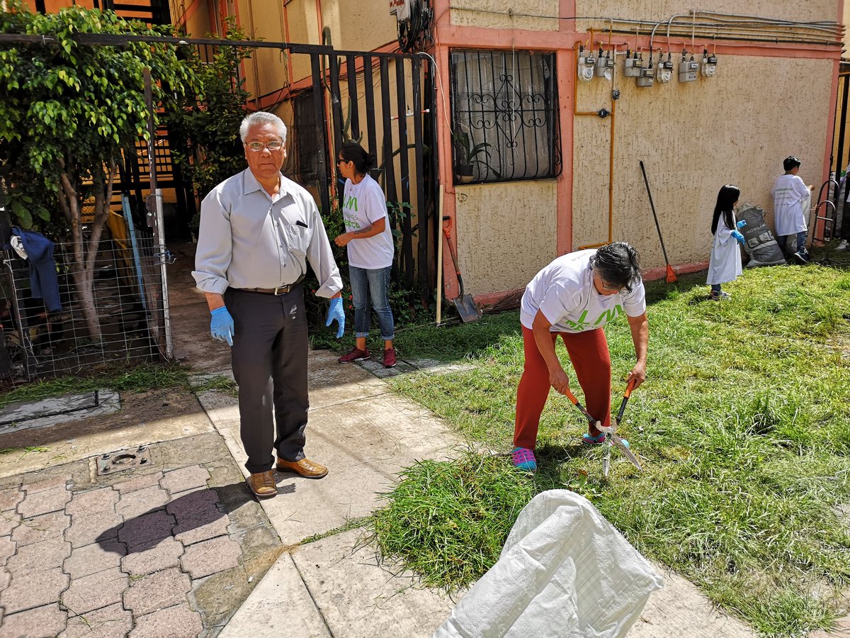 Jornada de Limpieza en la UH Ticomán en la Colonia San Andrés