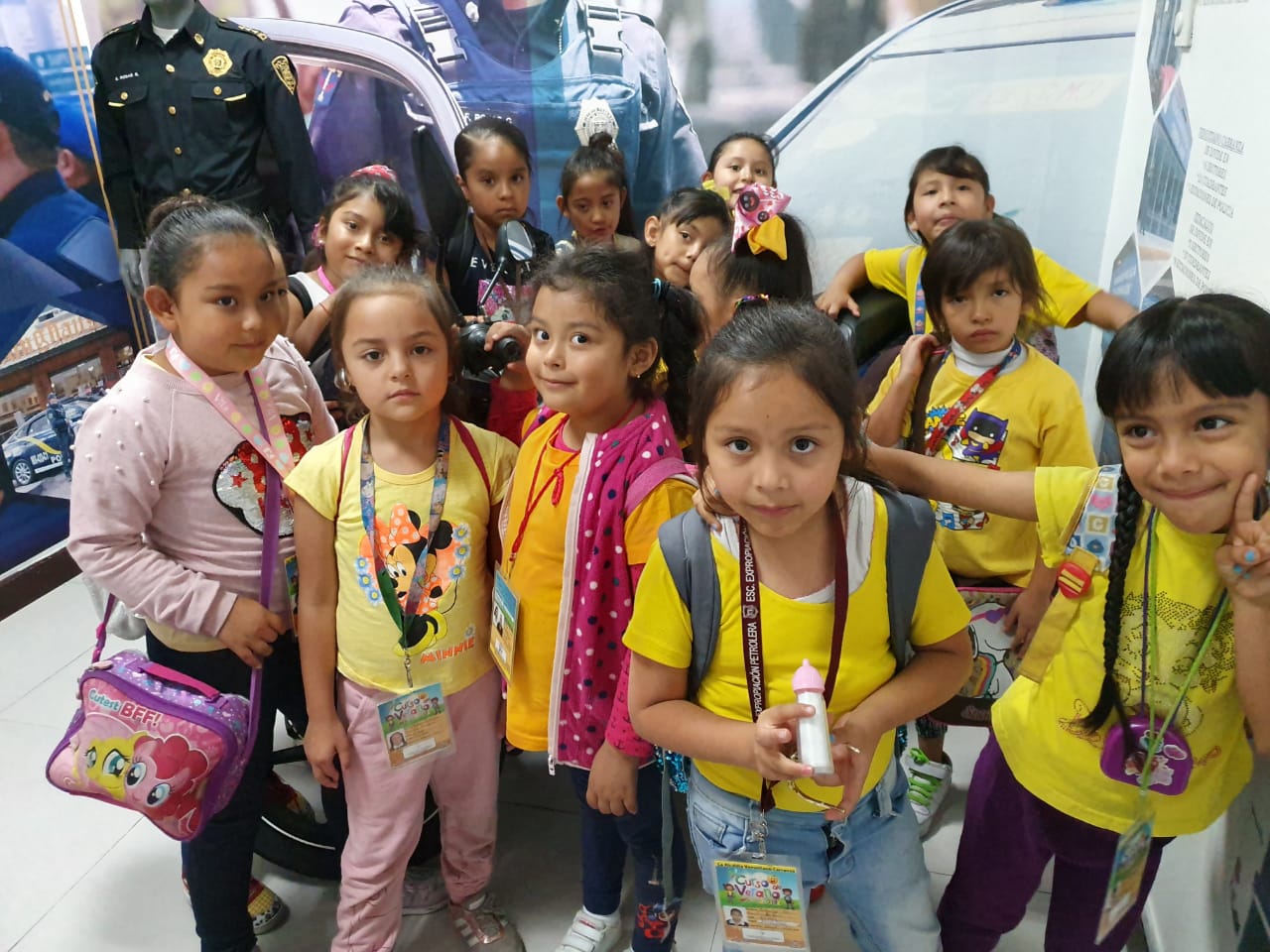 Niños de curso de verano de la Alcaldía Venustiano Carranza visitan el Museo de Policía de la SSC