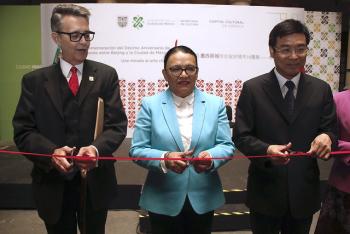 Conmemoran CDMX y Beijing décimo aniversario de hermanamiento con exposición