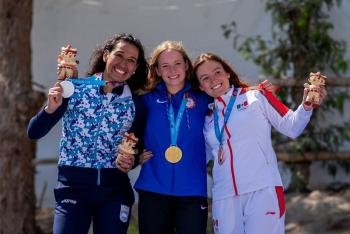 Par de bronces para Sofía Reinoso en el canotaje slalom panamericano