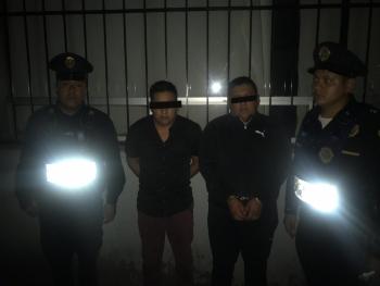 Policías de la SSC detienen a dos implicados por presunto robo a conductor con violencia en Coyoacán