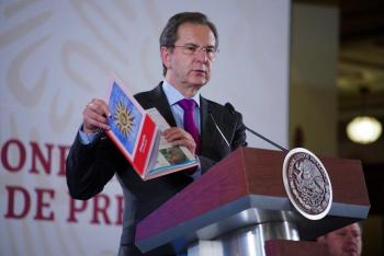 Avance del 80 por ciento en la distribución de libros de texto gratuitos: Moctezuma Barragán