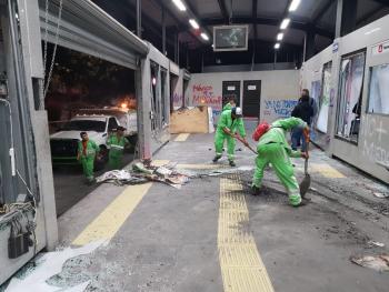 Operativo especial de mantenimiento y limpieza en la Glorieta de Insurgentes, avenida Chapultepec y avenida Florencia