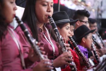 Concierto monumental de bandas de viento oaxaqueñas despide Sexta Fiesta de las Culturas Indígenas