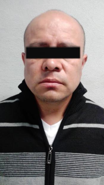 Policías Auxiliares de la SSC detienen a un implicado con robo a tienda de autoservicio y recupera mercancía