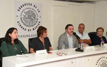 Diputados locales y vecinas de Polanco denuncian ilegalidades en construcción de centro comercial en Lafontaine 110