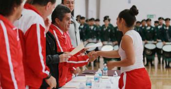 Ustedes escribirán una nueva historia llena de logros en la ENED: Adolfo Fierro