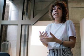 La Galería El Rule invita a reflexionar sobre la violencia con el taller De Reversa