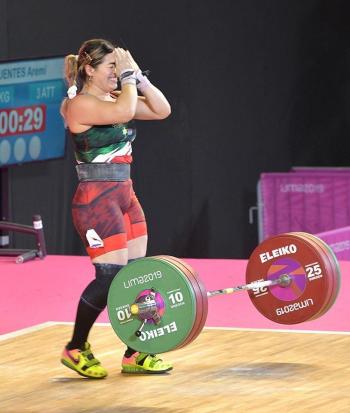 Realiza Aremi Fuentes levantamiento de bronce en Mundial de Tailandia