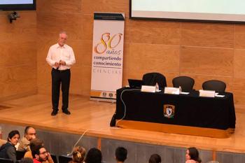 Cristales, mensajeros de la profundidad de la Tierra: Donald Bruce Dingwell