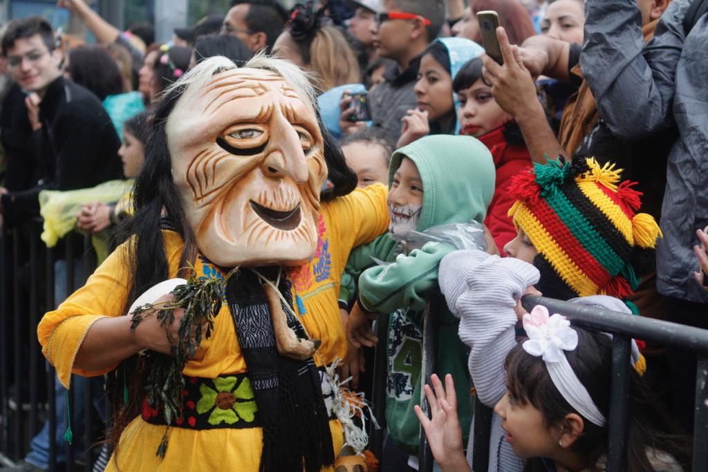 Celebra la Ciudad de México Día de Muertos con mega desfile