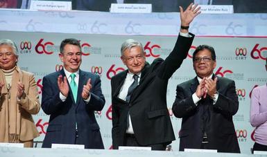 Se analizará propuesta de reducir tiempos oficiales en radio y televisión, anuncia presidente López Obrador