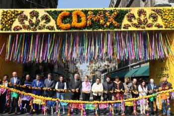 Inaugura Jefa de Gobierno Festival de las Flores del Centro Histórico