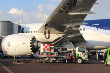 Con un laboratorio especializado, acreditado por la EMA, ASA garantiza la calidad de los combustibles de aviación