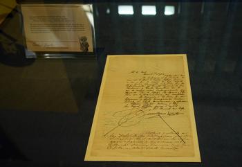 Exhibe la UNAM manuscrito inédito de Emiliano Zapata