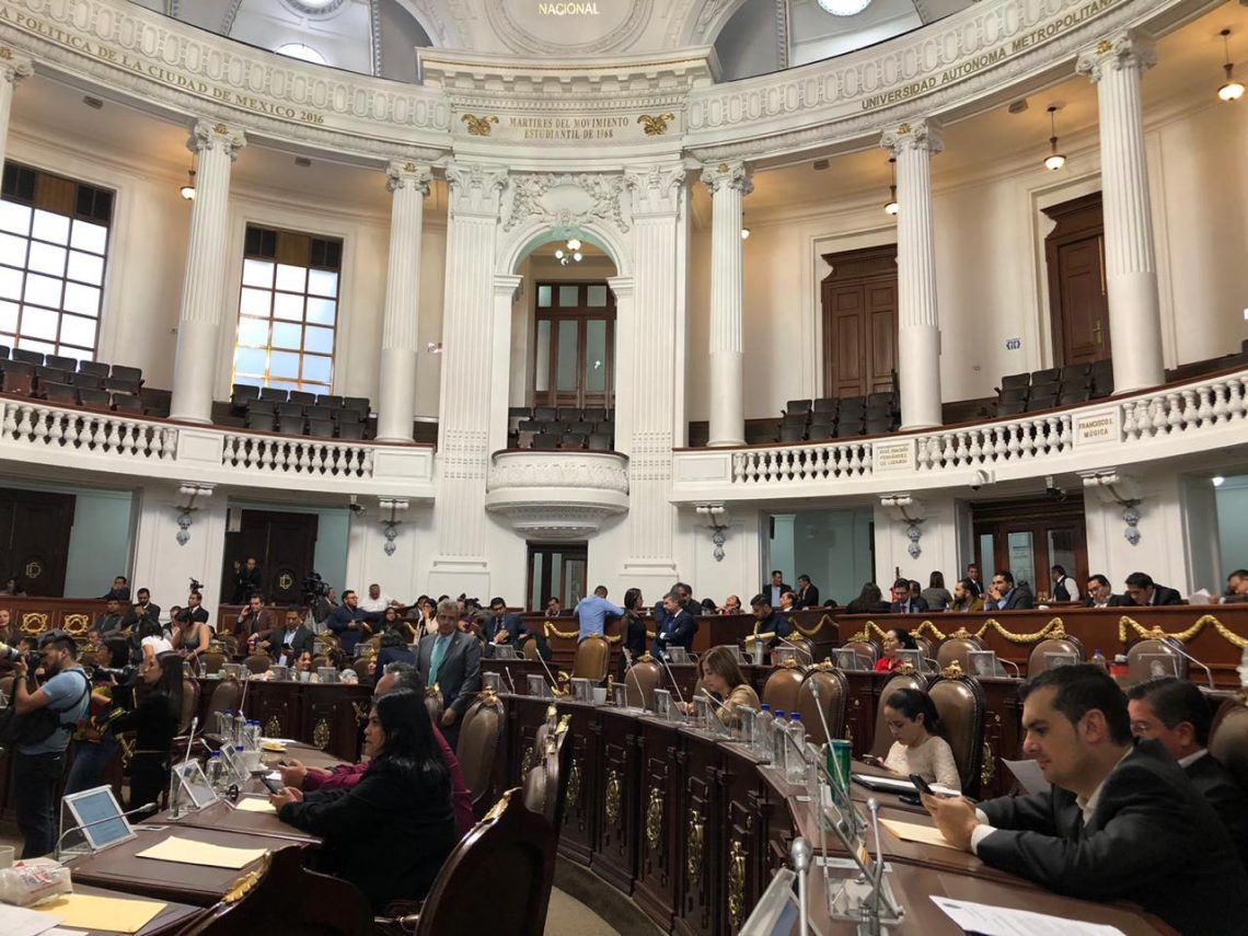 Analizarán en comisiones legislativas iniciativas en materia laboral, transparencia y establecimientos mercantiles
