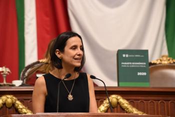 La secretaria de Administración y Finanzas presentó el Paquete Económico 2020 al Congreso CDMX; estima ingresos de 238 mil mdp
