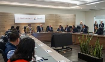 Promueve Agricultura vinculación científica para proteger al país de plagas y enfermedades