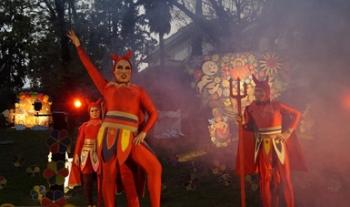 Familias disfrutan del Complejo Cultural Los Pinos en este periodo vacacional
