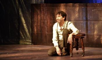 Benny Ibarra hace gala de madurez actoral en el CECUT